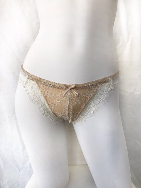 画像2: ChasneyBeauty★ノーマルショーツ  アイボリー/ゴールド (2)