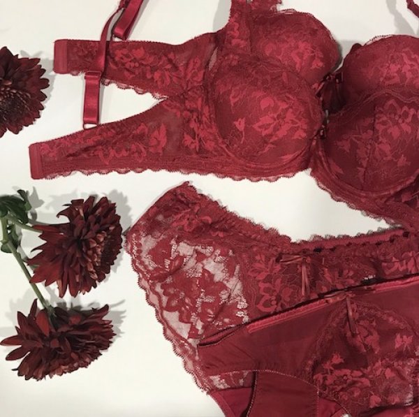 画像2: ４０％off！！ChasneyBeauty★GLOWupブラ (B〜Dカップ) ディープレッド (2)