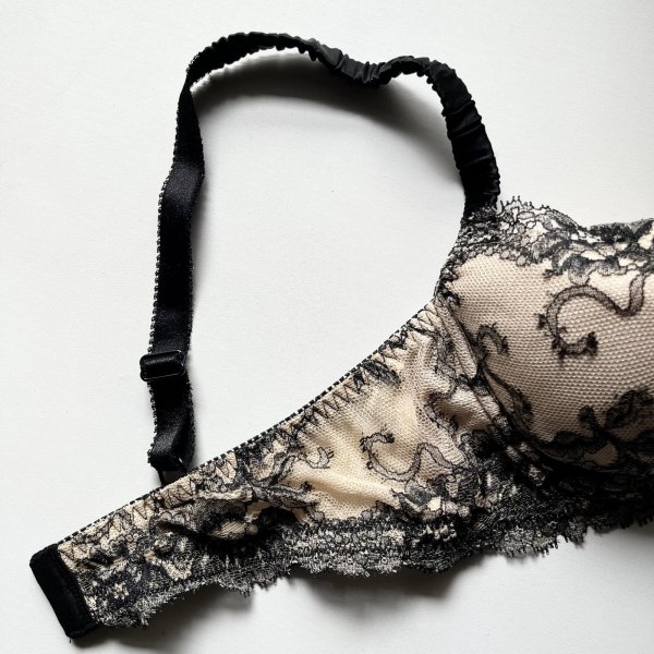 画像4: ５０％off！！ChasneyBeauty★WAKEupブラジャー ベージュ/ブラック (4)